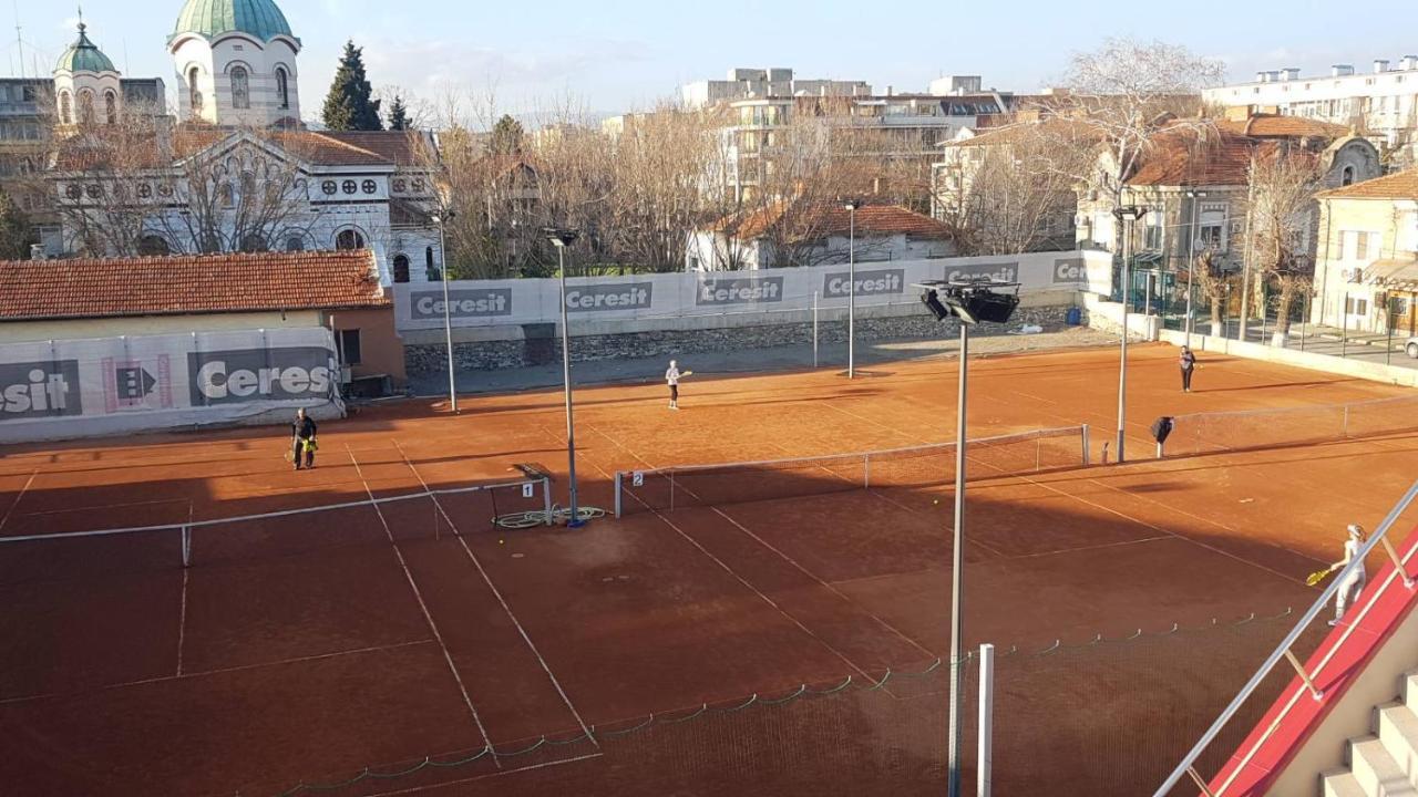 Apartamento Stai Za Gosti Pri Zori I Itzo Nova Zagora Exterior foto